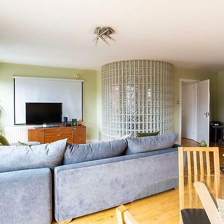 Spacious Belfast City Centre Duplex Apartment Exterior foto